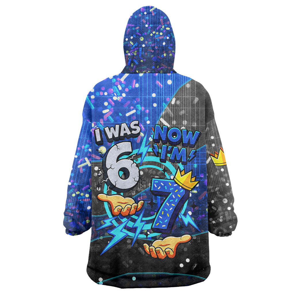 7th Birthday Boys Wearable Blanket Hoodie I was 6 Now Im 7 Gaming And Tech Theme