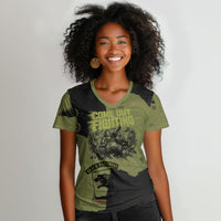 761st Tank Battalion Original Black Panthers Women V-Neck T-Shirt Come Out Fighting - Sherman Tank Military - Distressed Scratch