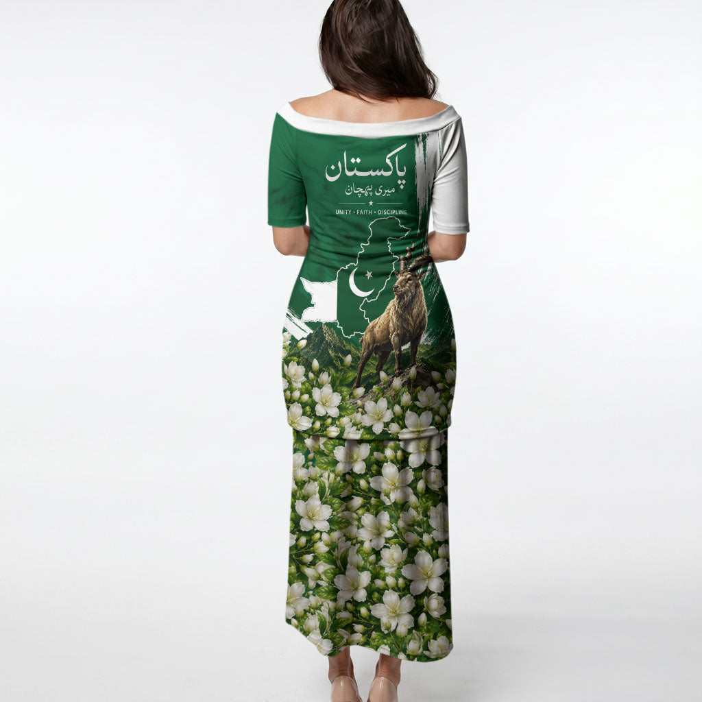 Pakistan Independence Day August 14 Puletasi Patriotic Markhor Heritage Landmarks And Jasmine
