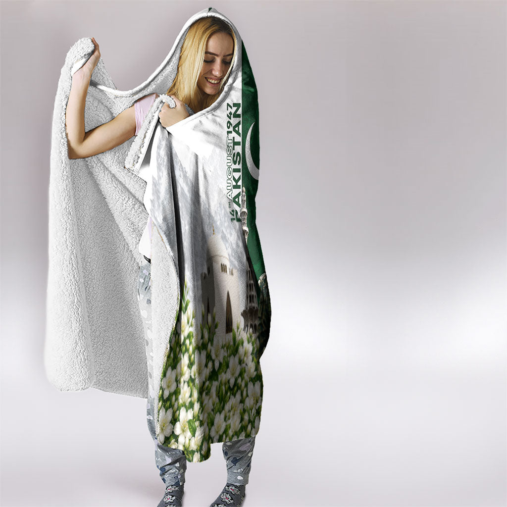 Pakistan Independence Day Hooded Blanket Patriotic Soldier Heritage Landmarks And Jasmine