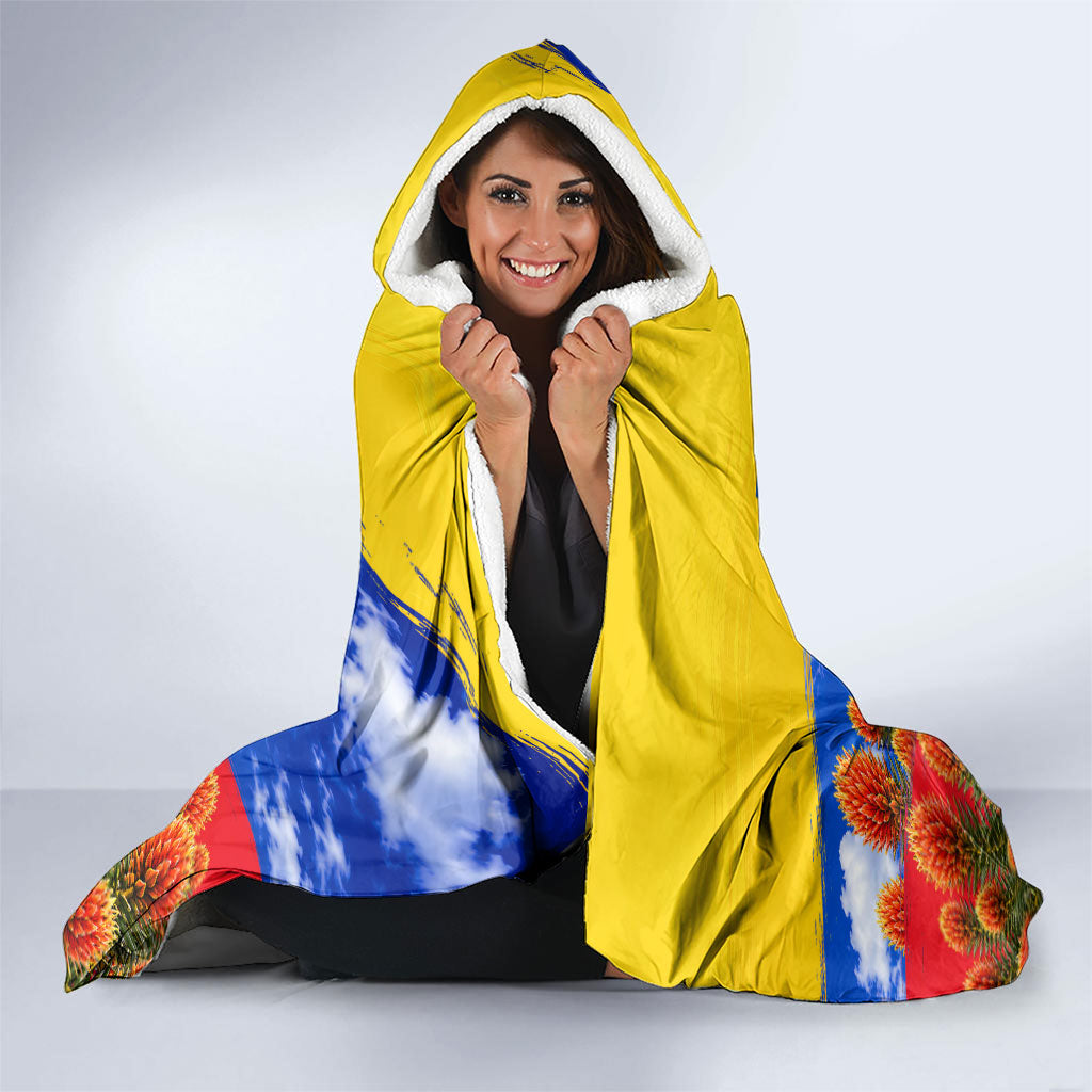 Ecuador Independence Day Hooded Blanket Patriotic Andean Condor Monument And Mountain