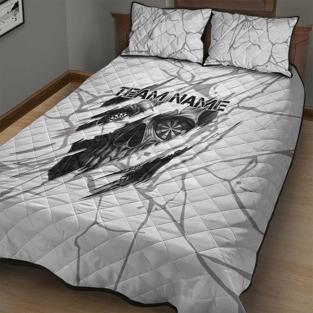 Dartboard Skull Darts Quilt Bed Set with Torn Stone Texture and Cracked Marble Design - Wonder Print Shop