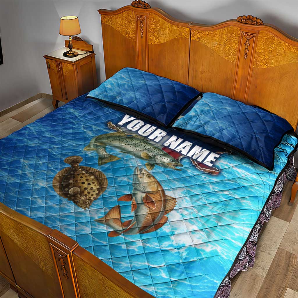 Texas Flag Fishing Quilt Bed Set with Ocean Fish Graphic and Blue Water Background - Wonder Print Shop