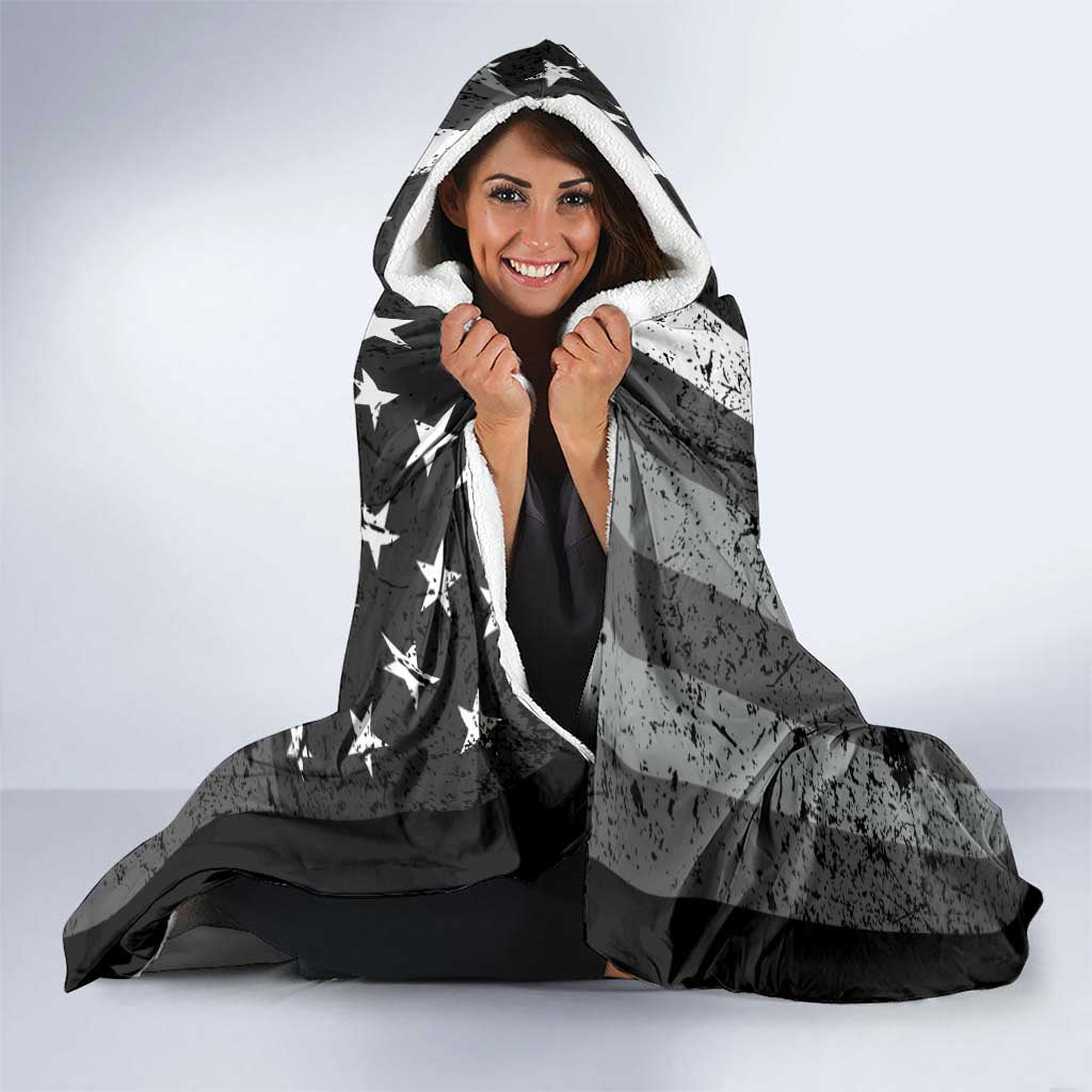 Grunge American Flag Darts Hooded Blanket with Dartboard Target and Black White Stars - Wonder Print Shop