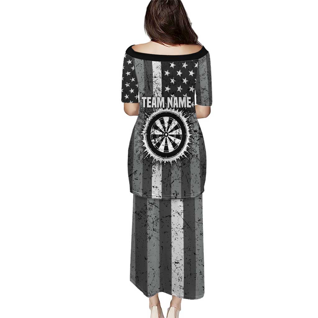 Grunge American Flag Darts Puletasi with Dartboard Target and Black White Stars - Wonder Print Shop