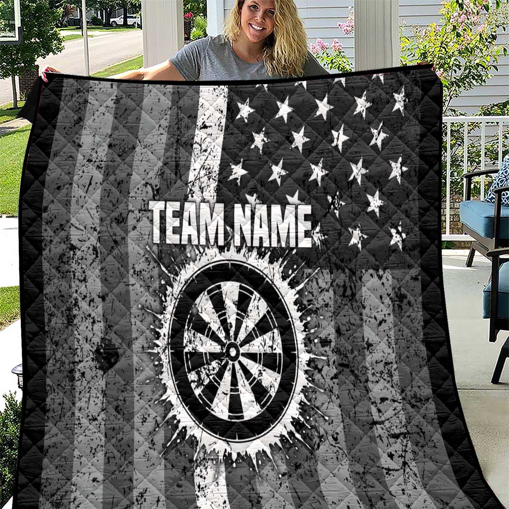 Grunge American Flag Darts Quilt with Dartboard Target and Black White Stars - Wonder Print Shop