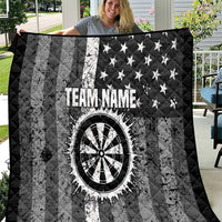 Grunge American Flag Darts Quilt with Dartboard Target and Black White Stars - Wonder Print Shop