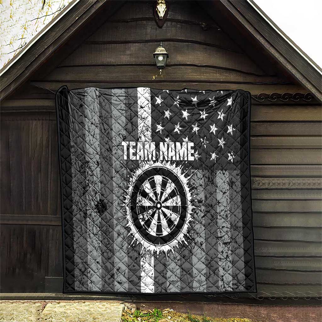Grunge American Flag Darts Quilt with Dartboard Target and Black White Stars - Wonder Print Shop