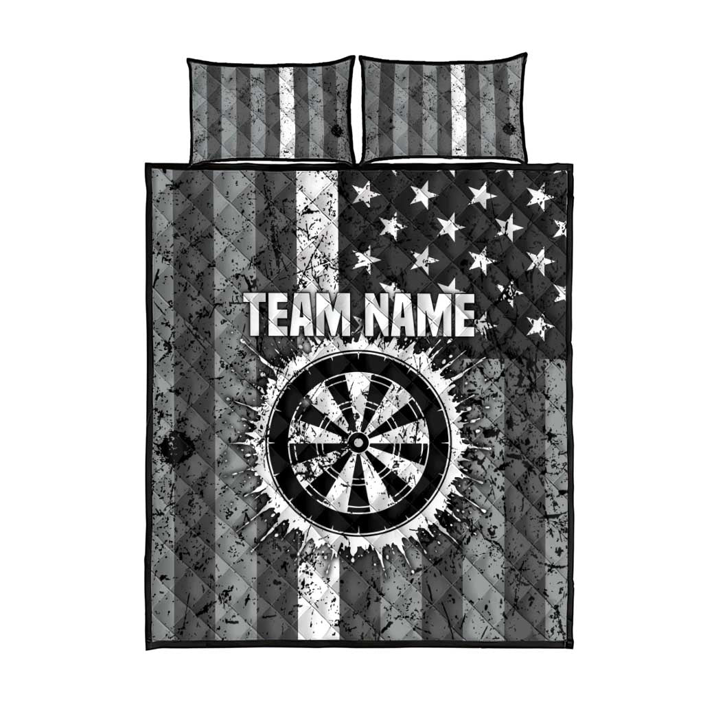 Grunge American Flag Darts Quilt Bed Set with Dartboard Target and Black White Stars - Wonder Print Shop
