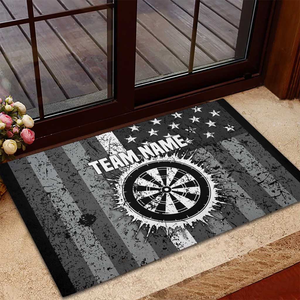 Grunge American Flag Darts Rubber Doormat with Dartboard Target and Black White Stars - Wonder Print Shop
