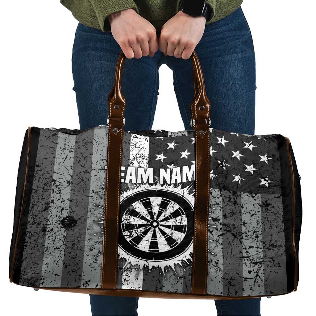 Grunge American Flag Darts Travel Bag with Dartboard Target and Black White Stars - Wonder Print Shop