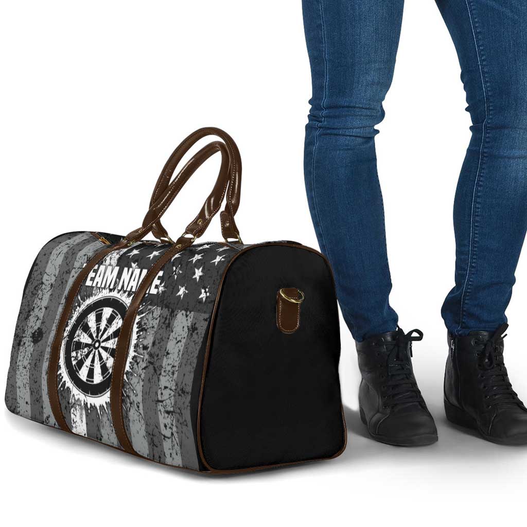 Grunge American Flag Darts Travel Bag with Dartboard Target and Black White Stars - Wonder Print Shop