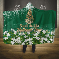 Saudi Arabia National Day Hooded Blanket White Jasmine Arabic Calligraphy Cultural Pride