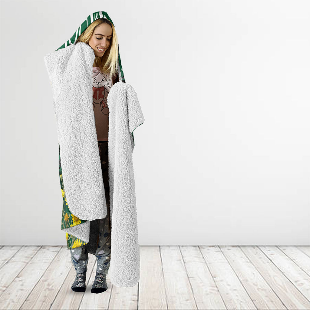 Saudi Arabia National Day Hooded Blanket Falcon Skyline Arabic Calligraphy Cultural Pride