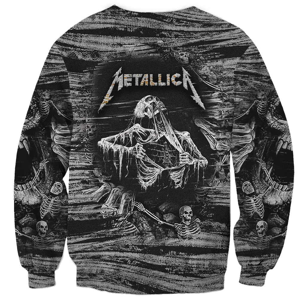 Black and White Metallica Skull Sweatshirt - Wonder Print Shop