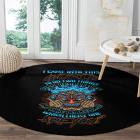 which-lucky-one-are-you-skull-tiki-round-carpet