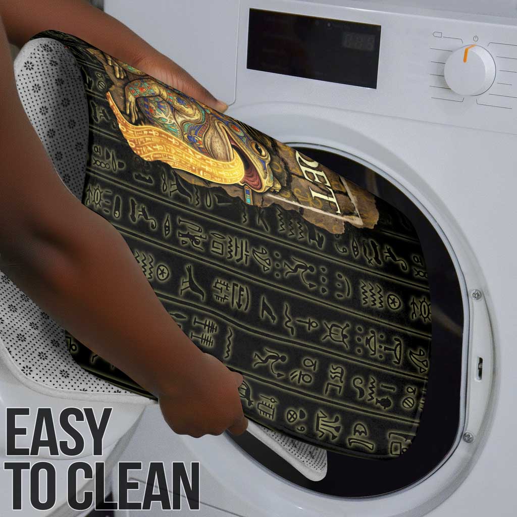 Heqet Ornate Frog Egyptian Bathroom Set with Hieroglyphic Backdrop in Creation Theme