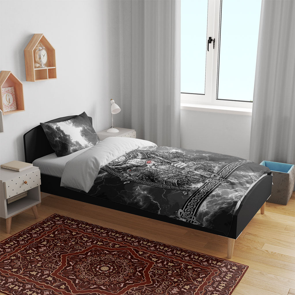 Viking Warrior Raven Axe Vegvisir Bedding Set Odin Warrior Nordic Runic Engraved Illustration Style