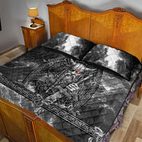 Viking Warrior Raven Axe Vegvisir Quilt Bed Set Odin Warrior Nordic Runic Engraved Illustration Style