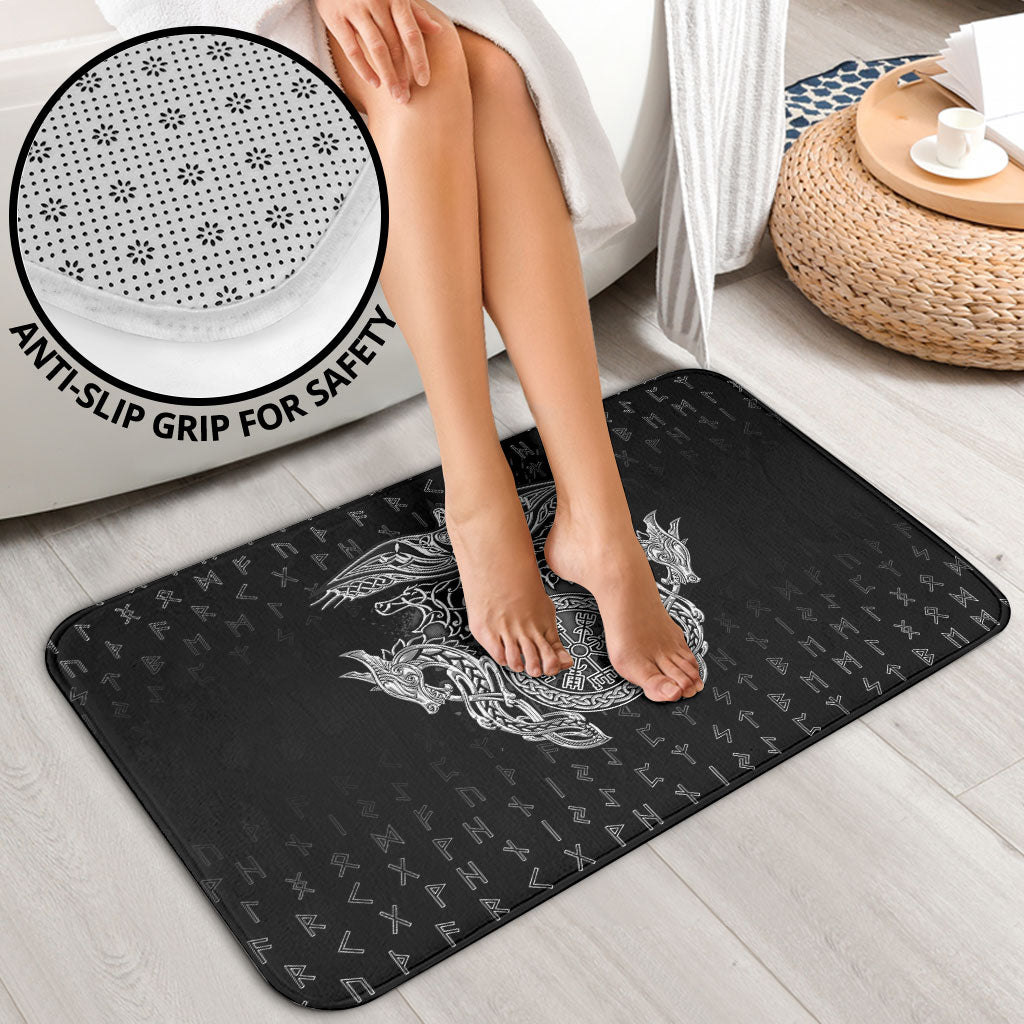Viking Vegvisir Serpent Rune Cross Bathroom Set Nordic Knotwork Runic Engraving Style