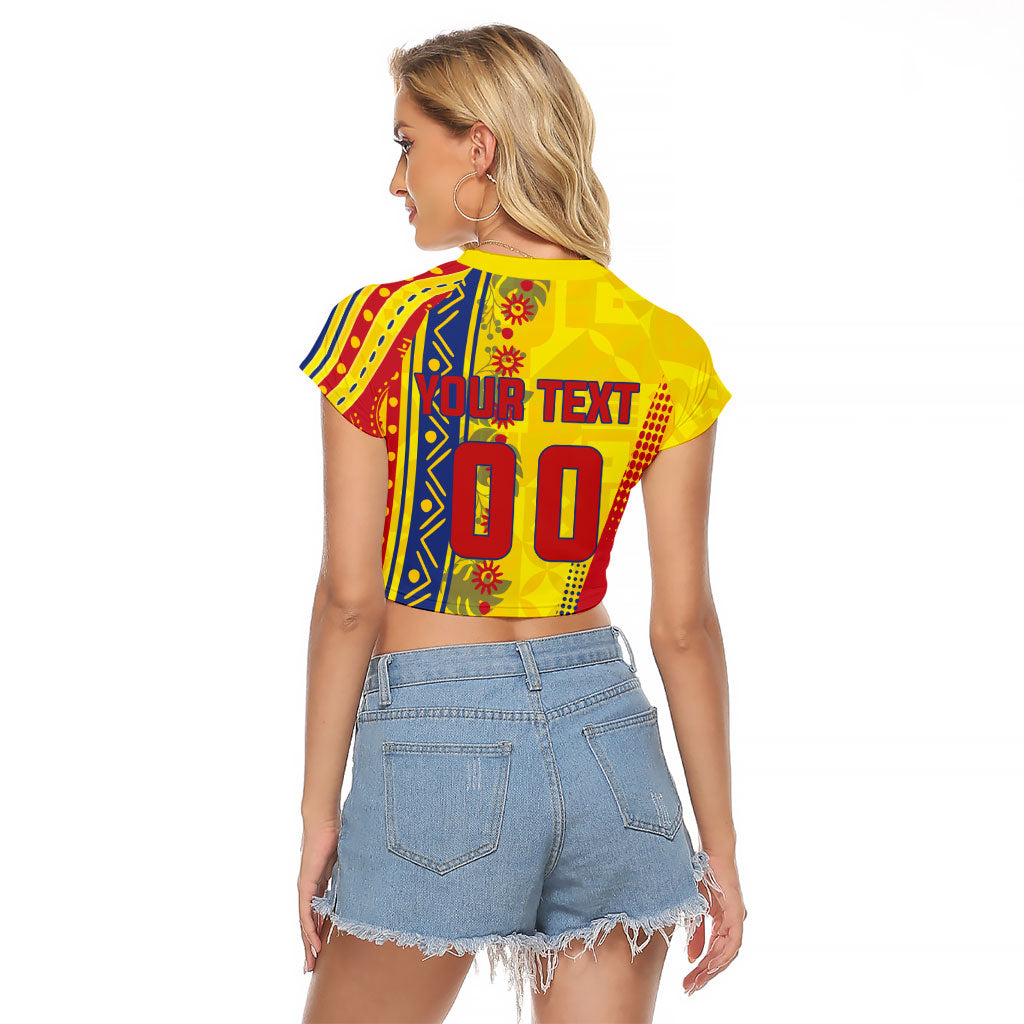 Personalized Colombia Soccer Raglan Cropped T Shirt Floral Folk Pattern - Retro Football Player Art