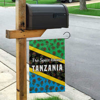 Tanzania Spice Island Garden Flag with Clove Leaf Pattern and National Flag Colors