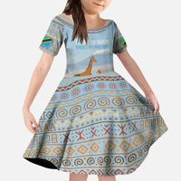 Tanzania Safari Giraffe Kid Short Sleeve Dress with Tribal Patterns and Mount Kilimanjaro Scene