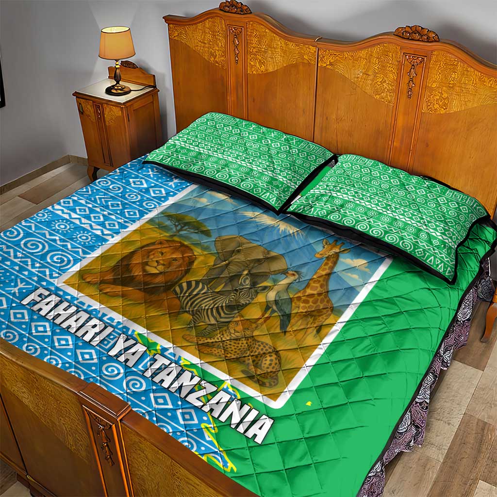 Tanzania Wildlife Quilt Bed Set with Tribal Print and Mount Kilimanjaro Safari Scene