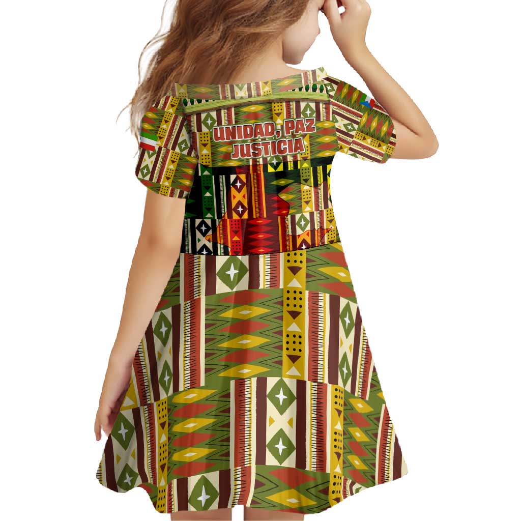Equatorial Guinea Family Matching Off Shoulder Maxi Dress and Hawaiian Shirt with Lion Print and Traditional African Kente Patterns