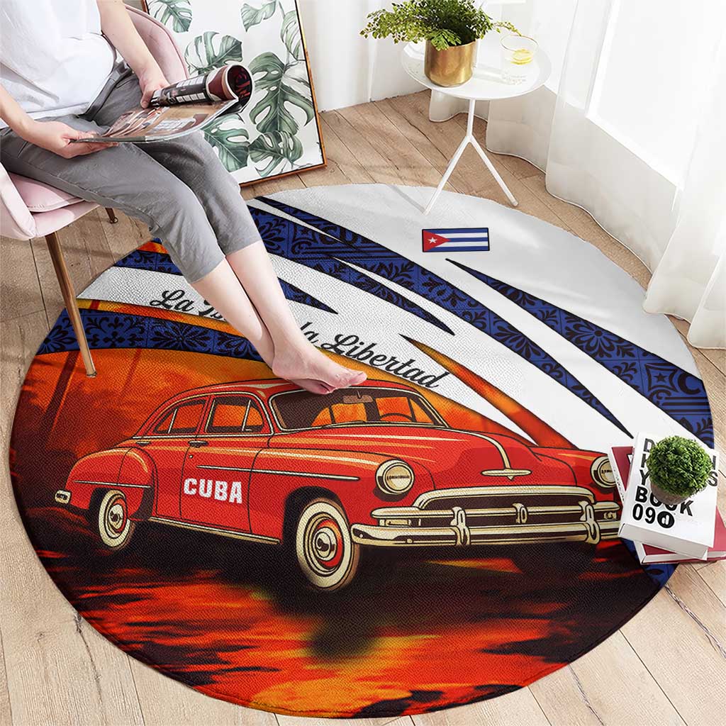 Cuba Classic Car Round Carpet La Isla de la Libertad Red Vintage Auto with Cuban Flag Design - Wonder Print Shop