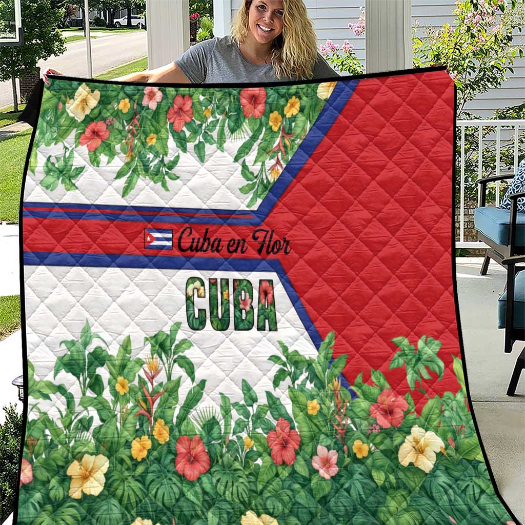 Cuba Floral Quilt Tropical Flower Design with Cuban Flag and Cuba en Flor Script - Wonder Print Shop
