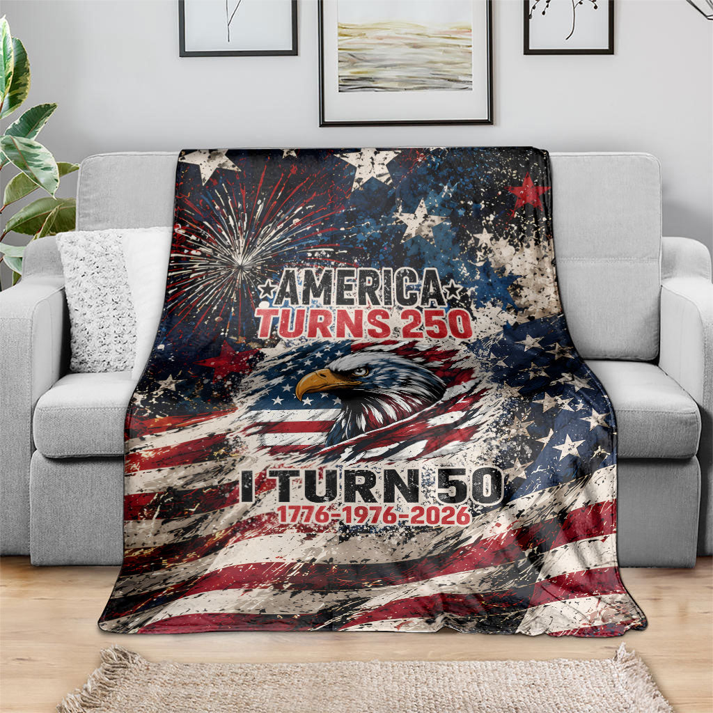America Turns 250 Happy 50th Birthday Blanket Patriotic Eagle US Flag Distressed Splatter