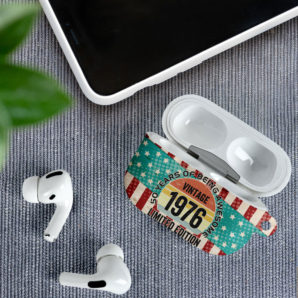 America Vintage 1976 50th Birthday AirPods Case Retro Sunset Patriotic