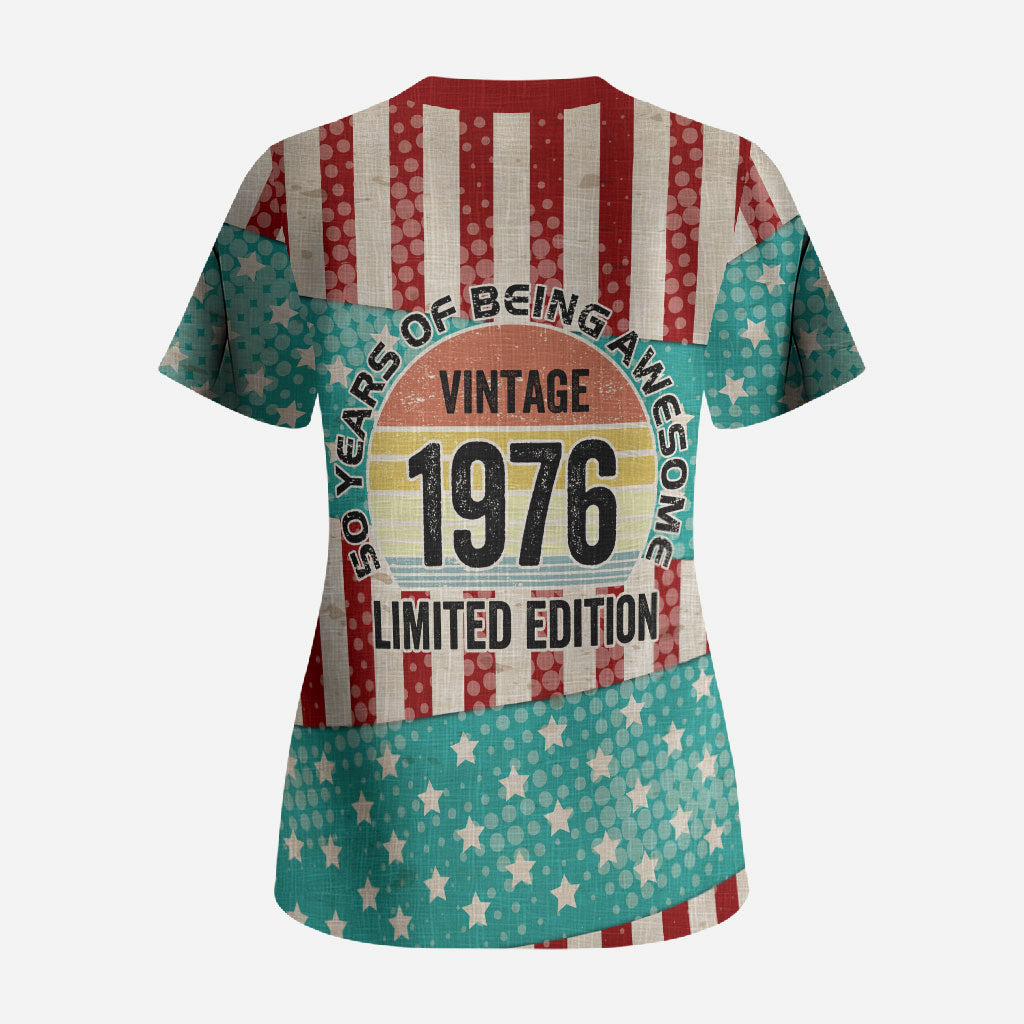 America Vintage 1976 50th Birthday Scrub Top Retro Sunset Patriotic