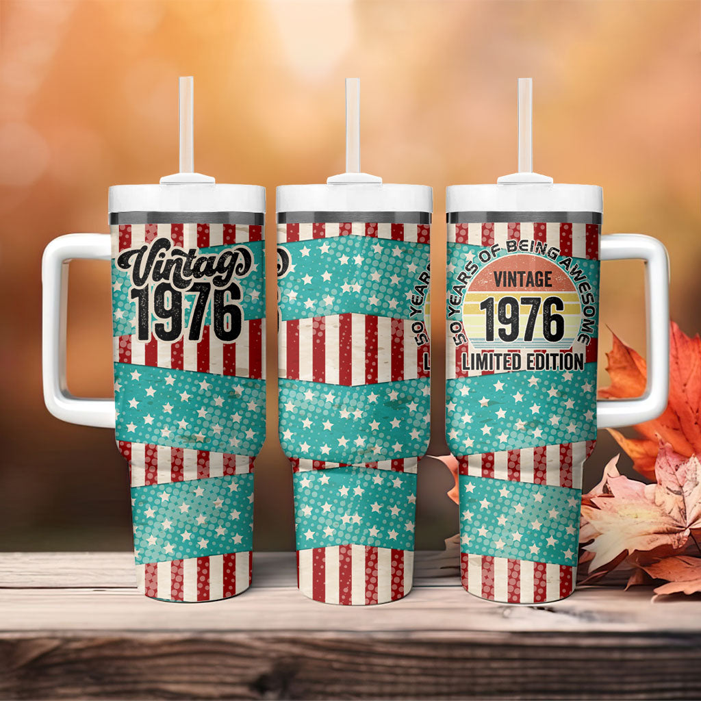 America Vintage 1976 50th Birthday Tumbler With Handle Retro Sunset Patriotic