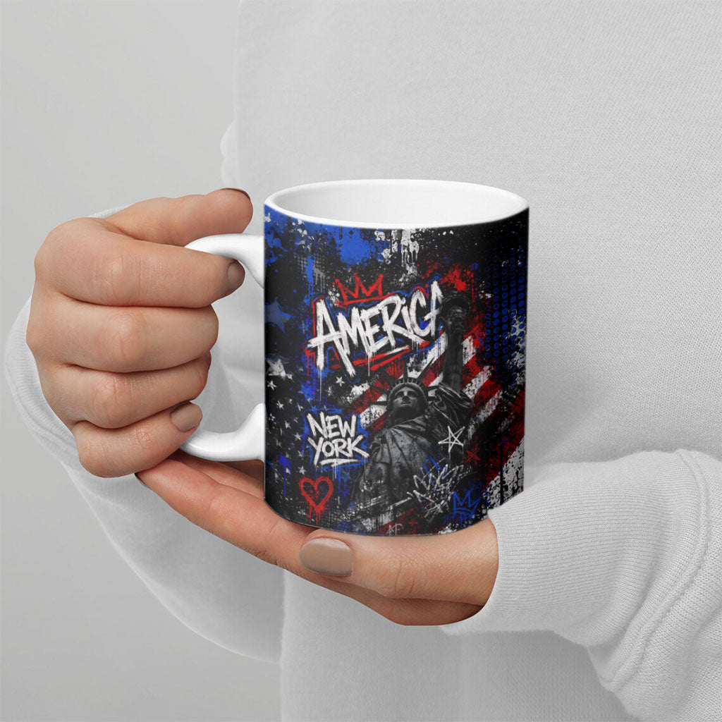 Personalized America New York Statue Of Liberty Ceramic Mug Dark Grunge American Flag Graffiti Street Art