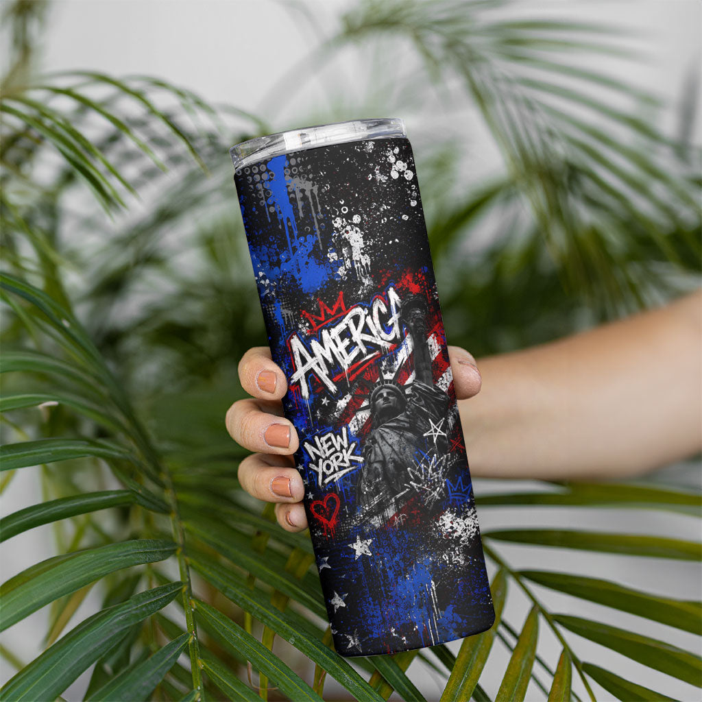 Personalized America New York Statue Of Liberty Skinny Tumbler Dark Grunge American Flag Graffiti Street Art