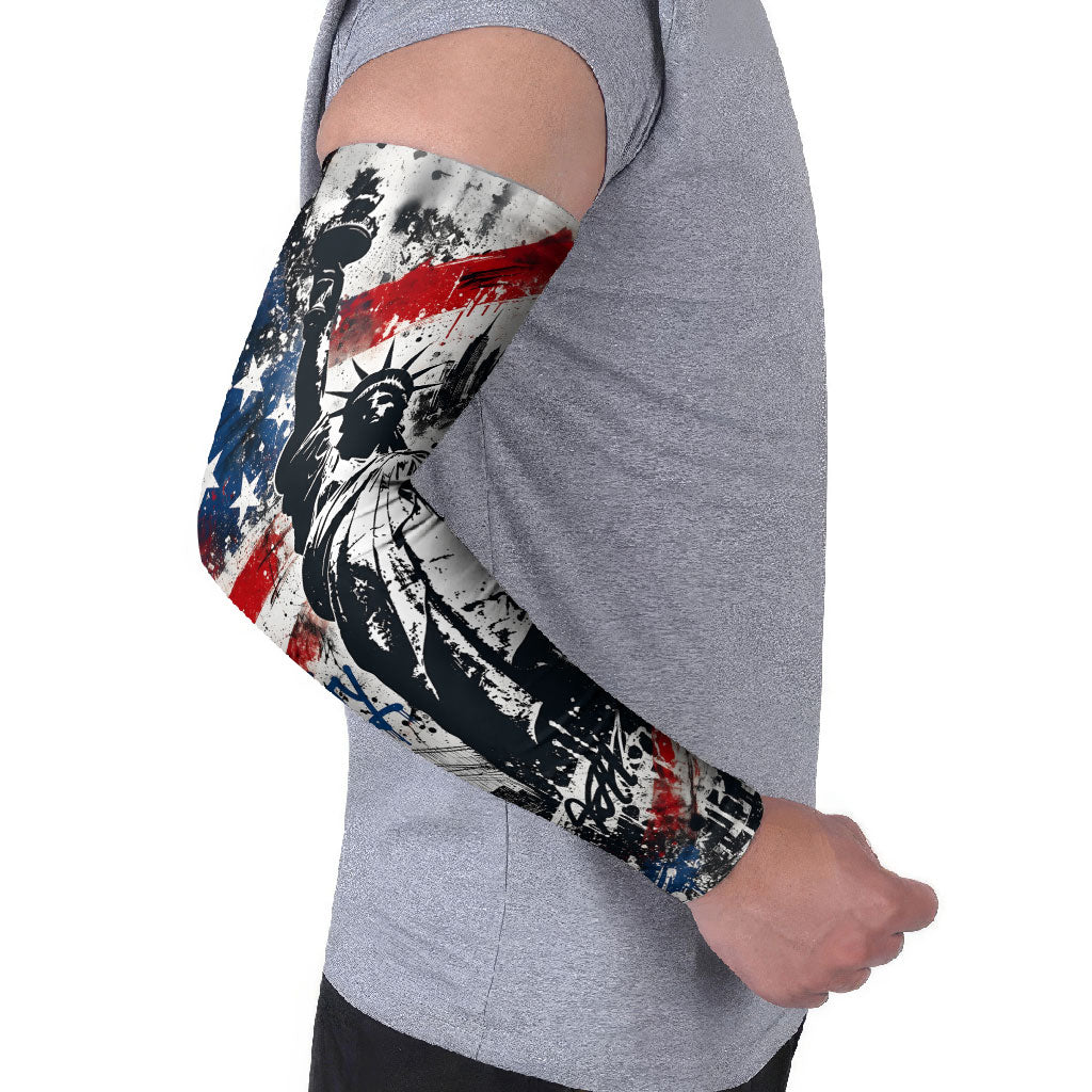Personalized New York Statue Of Liberty Arm Sleeves Grunge Street Art NYC Skyline American Pride