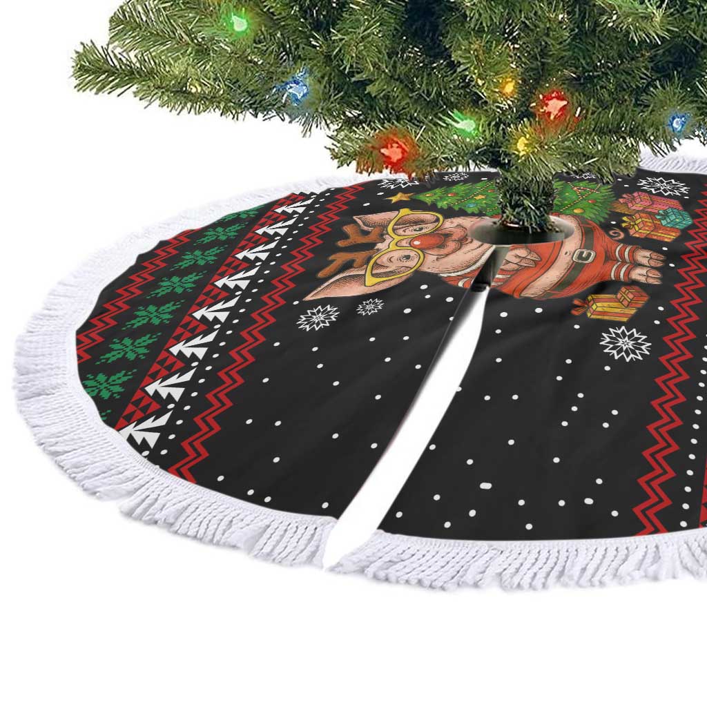 Pig Gorgeous Reindeer Christmas Tree Skirt Xmas Holiday Patterns - Wonder Print Shop