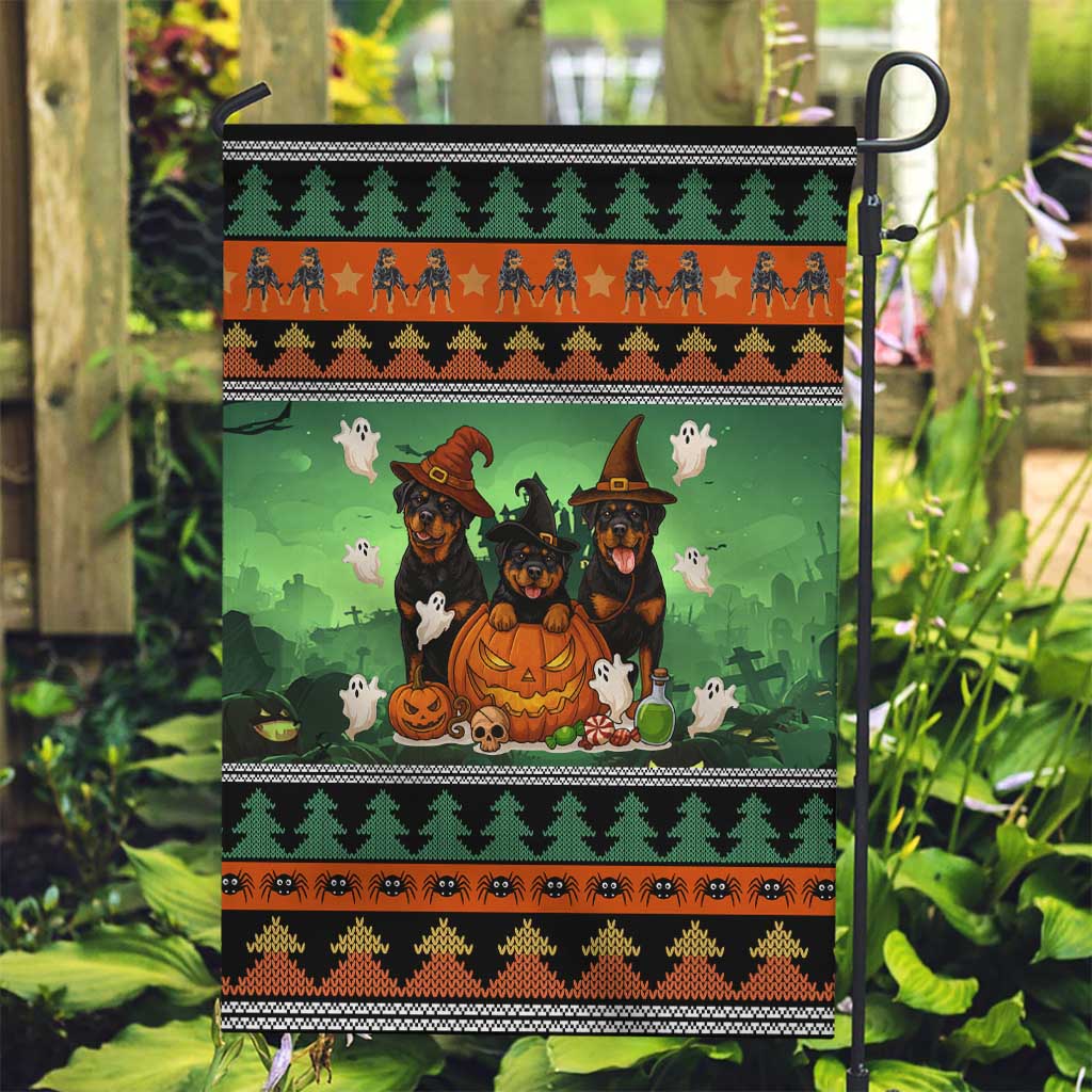 Rottweiler Christmas Garden Flag Xmas Holiday Patterns - Wonder Print Shop
