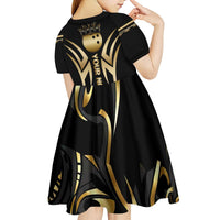 Personalized Golden Tribal Bowling Ball Emblem Kid Short Sleeve Dress with Black Abstract Metallic Pattern - Wonder Print Shop