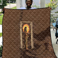 Imenet Sunlit Temple Columns Quilt with Ancient Egyptian Offering Scene