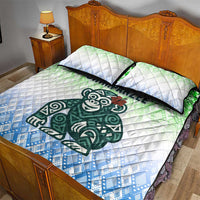 Sierra Leone Quilt Bed Set with Tribal Chimpanzee Design and Green Blue Gradient Pattern