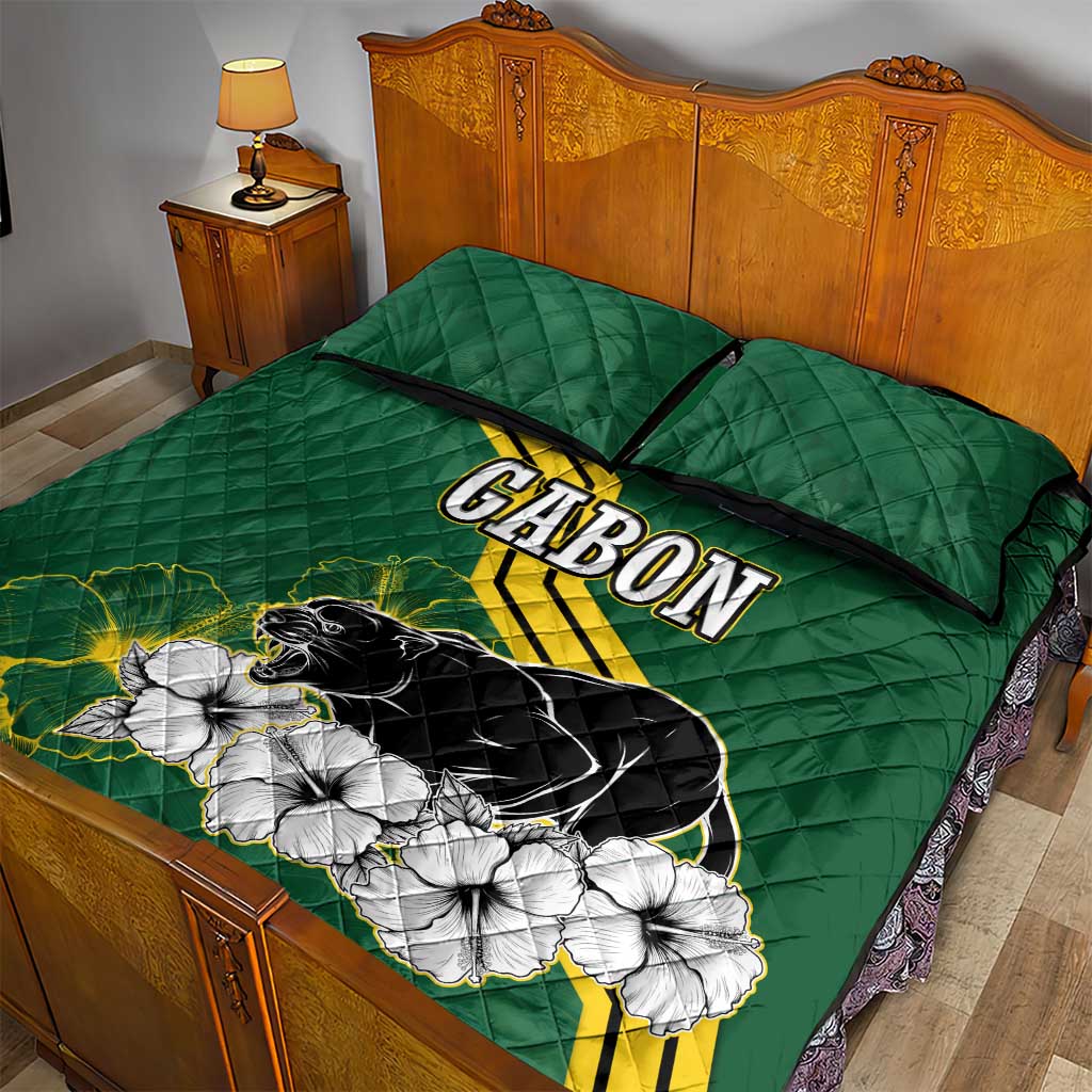Gabon Quilt Bed Set with Black Panther Graphic and Hibiscus Flower Design in National Colors