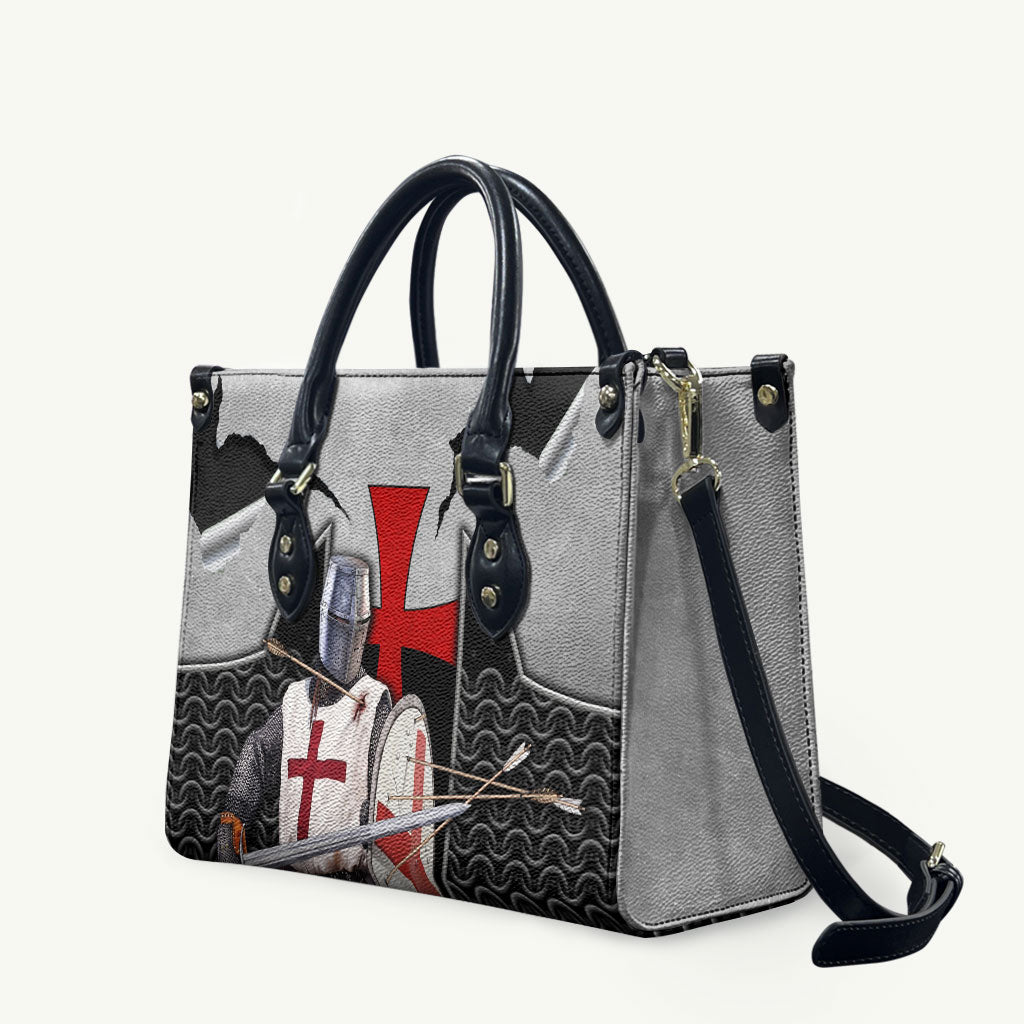 Knights Templar Warrior Red Cross Leather Bag Crusader Knight In Chainmail Armor With Shield And Sword Art