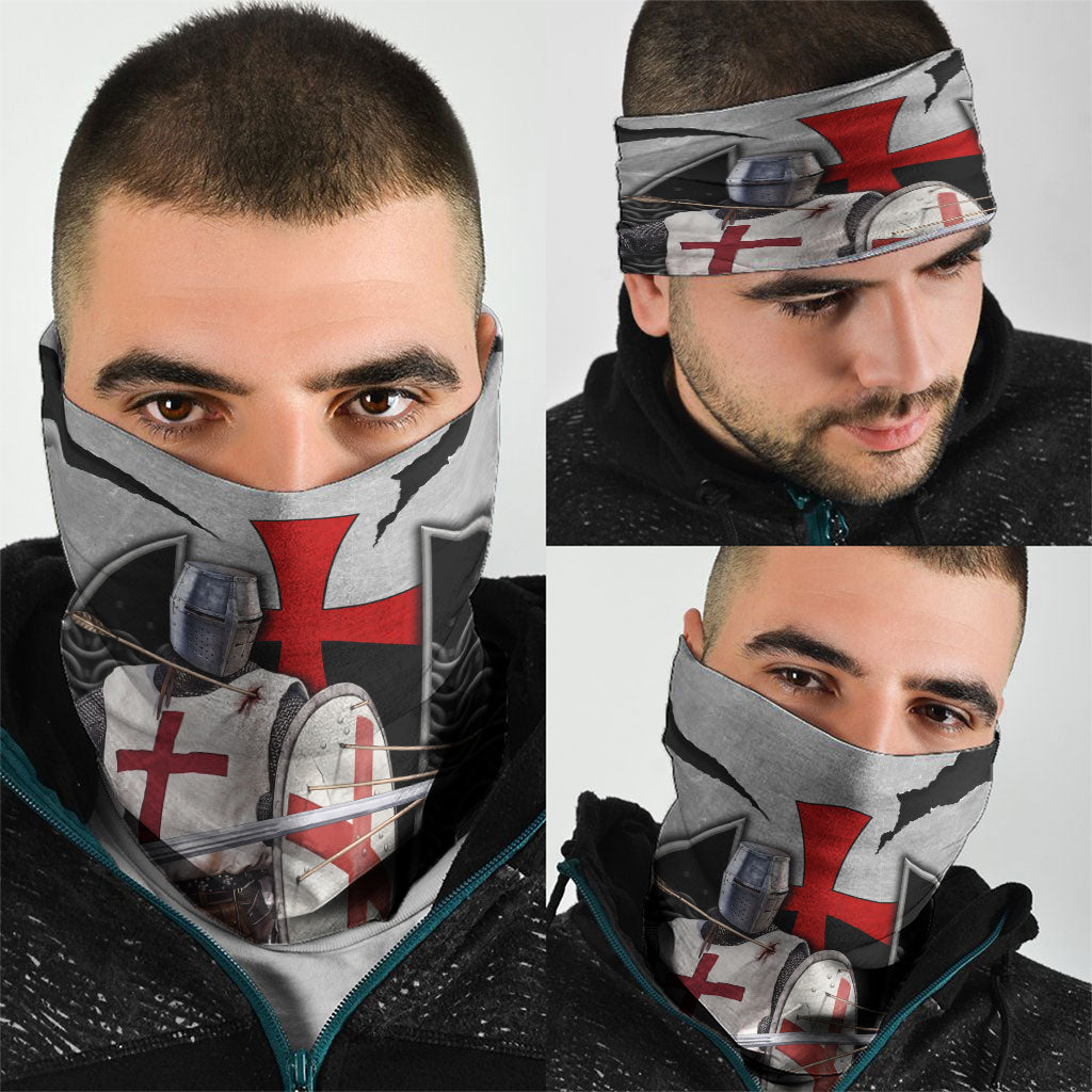 Knights Templar Warrior Red Cross Neck Gaiter Crusader Knight In Chainmail Armor With Shield And Sword Art