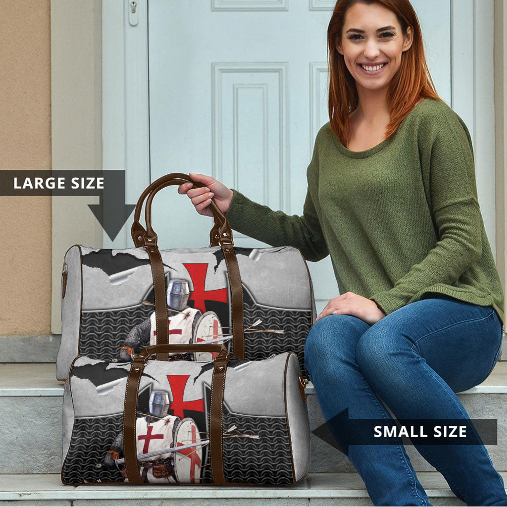 Knights Templar Warrior Red Cross Travel Bag Crusader Knight In Chainmail Armor With Shield And Sword Art