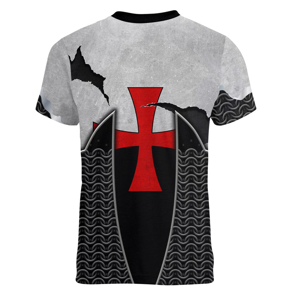 Knights Templar Warrior Red Cross Women V-Neck T-Shirt Crusader Knight In Chainmail Armor With Shield And Sword Art