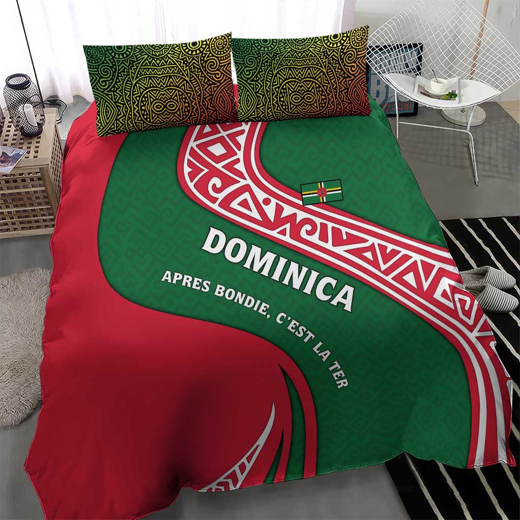 Dominica Bedding Set with Sisserou Parrot and Tribal Pattern Design - Wonder Print Shop
