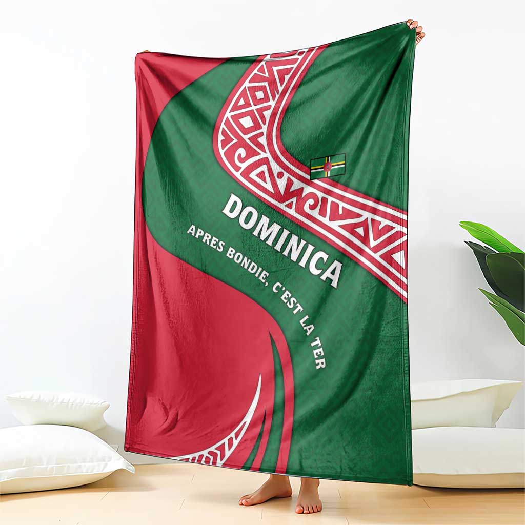 Dominica Blanket with Sisserou Parrot and Tribal Pattern Design - Wonder Print Shop